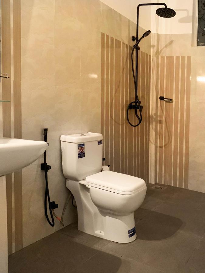 Golden Wave Hotel Ахангама Екстериор снимка