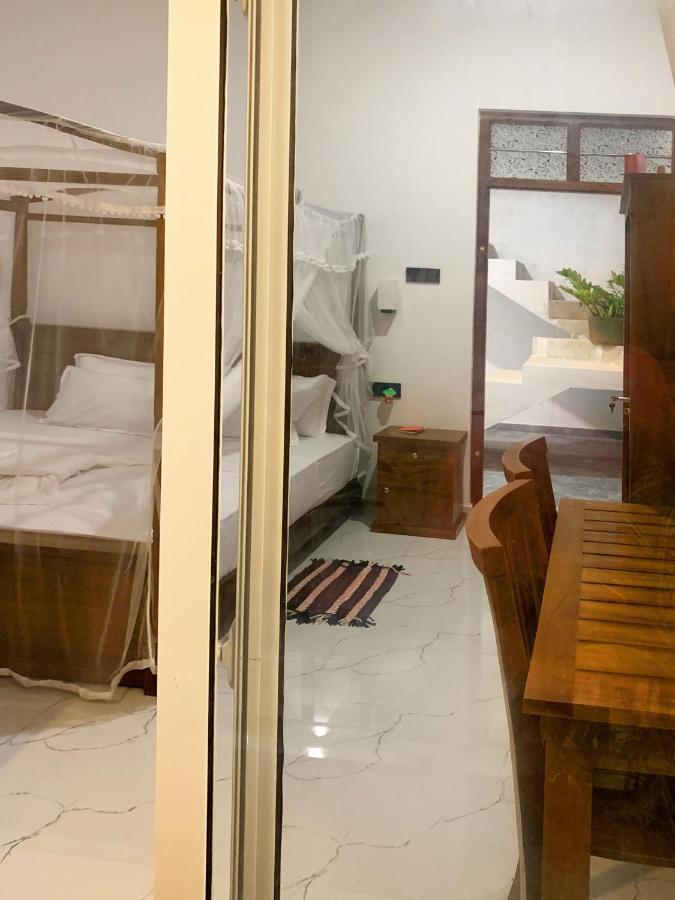 Golden Wave Hotel Ахангама Екстериор снимка