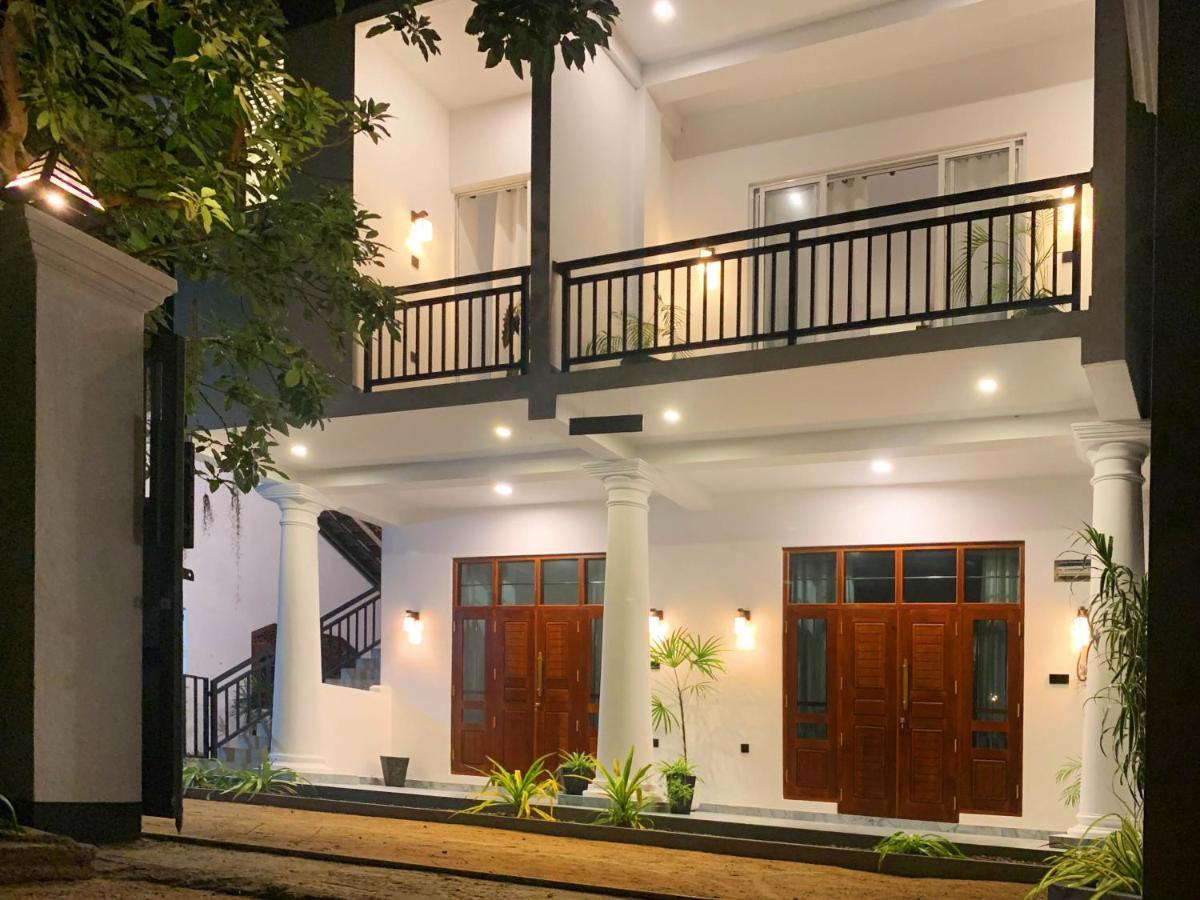 Golden Wave Hotel Ахангама Екстериор снимка