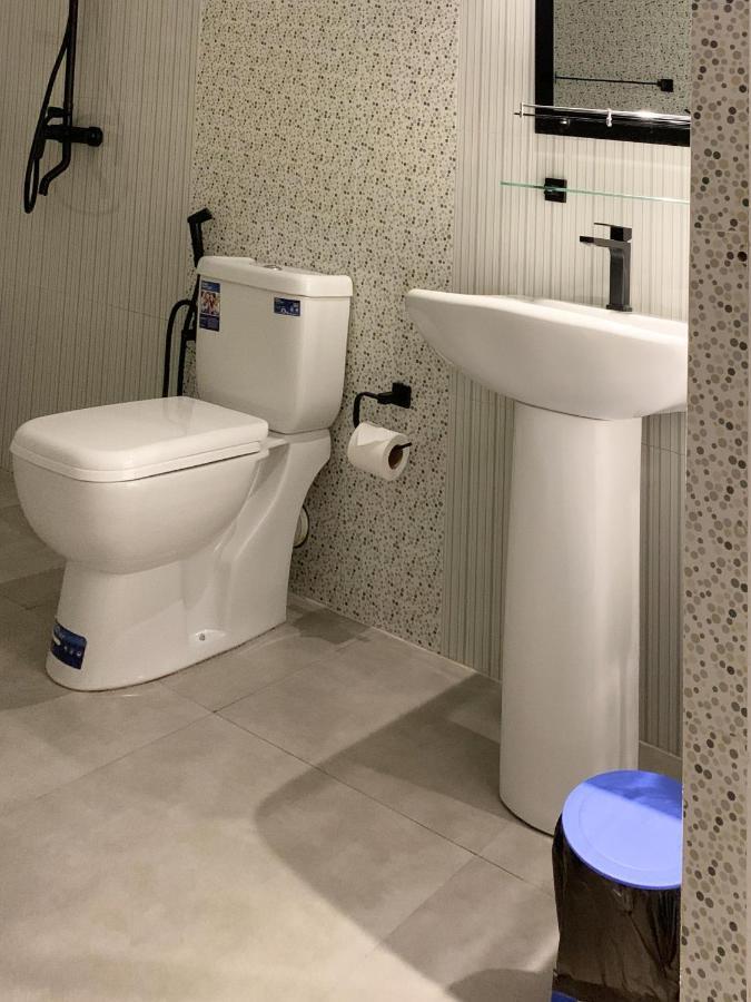 Golden Wave Hotel Ахангама Екстериор снимка